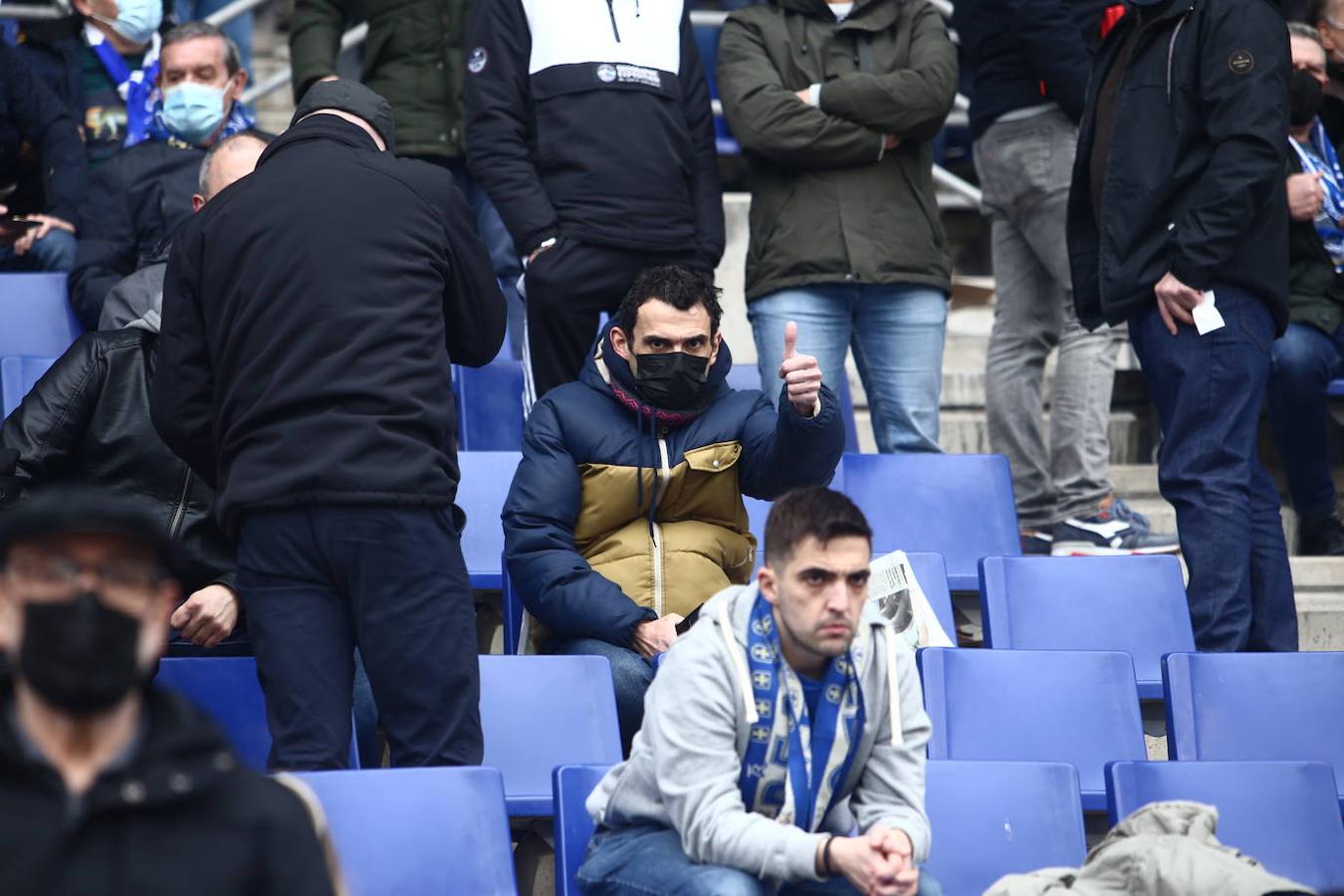 Fotos: ¿Estuviste en el Real Oviedo - Huesca? ¡Búscate!
