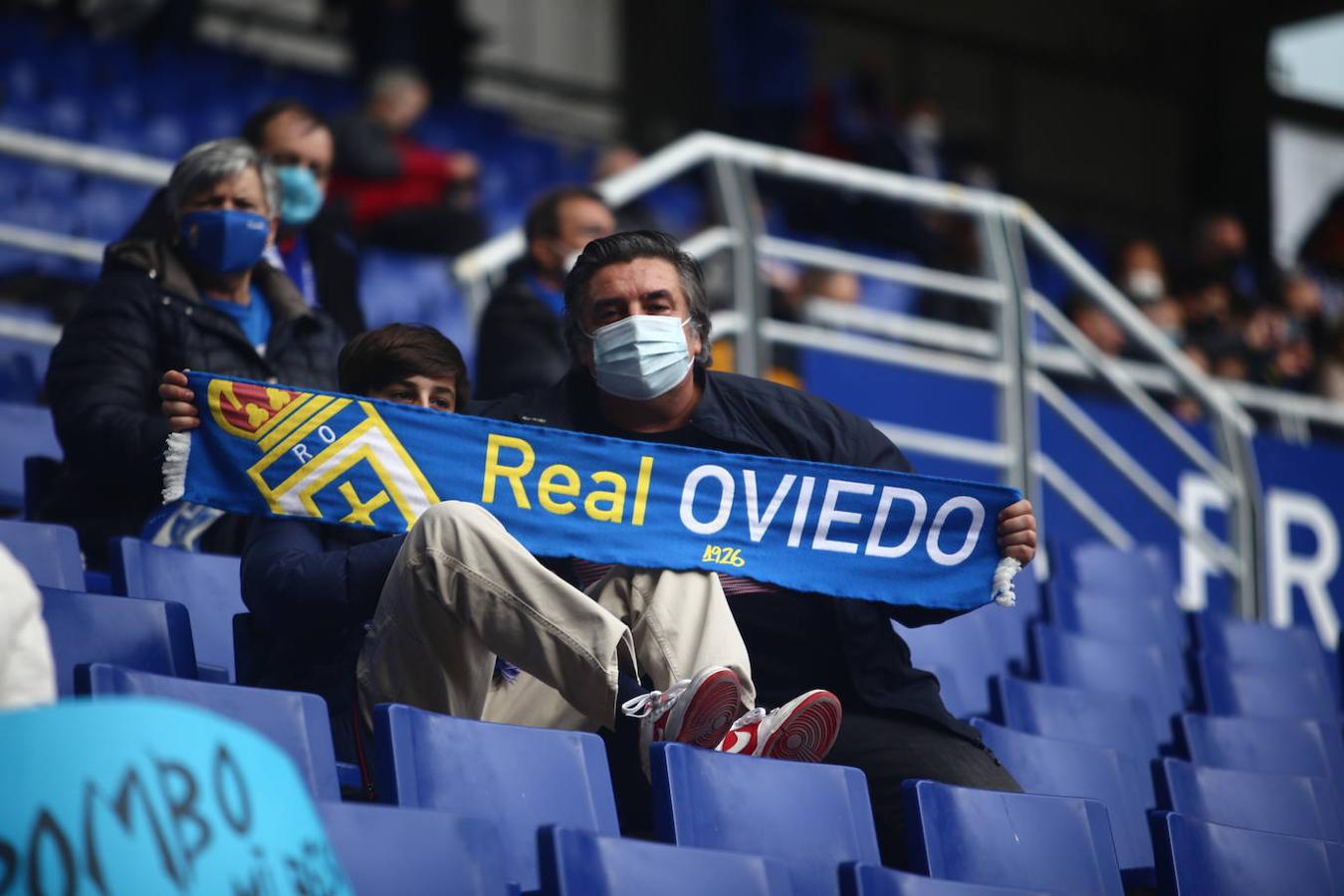 Fotos: ¿Estuviste en el Real Oviedo - Huesca? ¡Búscate!
