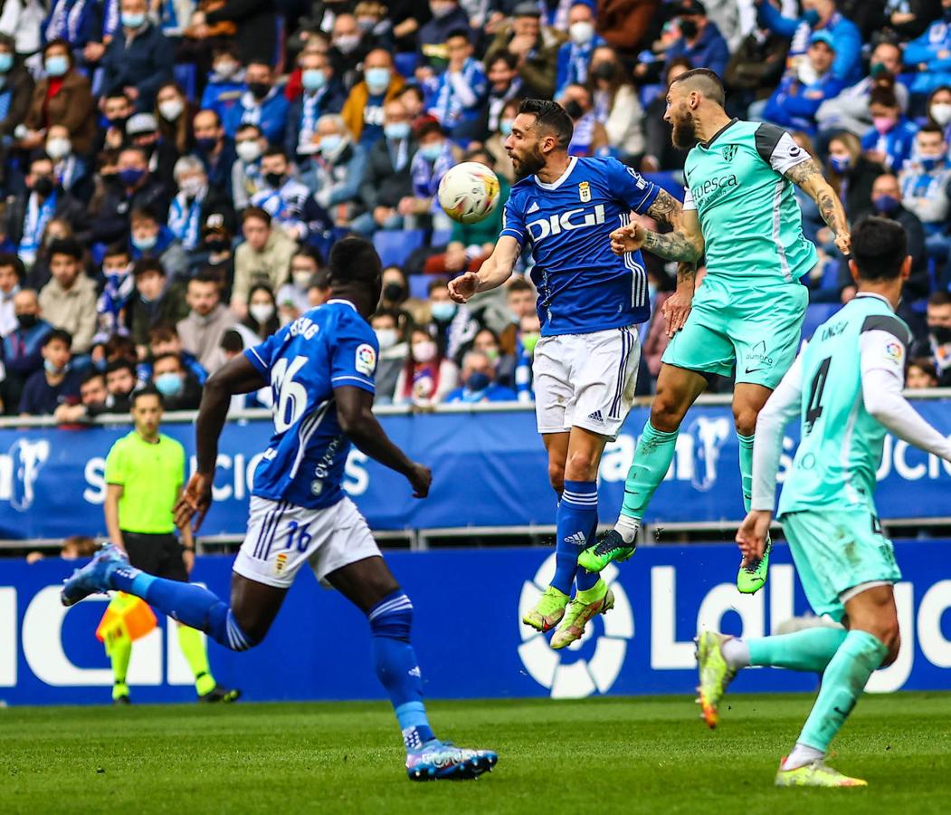 Fotos: Las mejores jugadas entre el Real Oviedo y el Huesca (3-3)