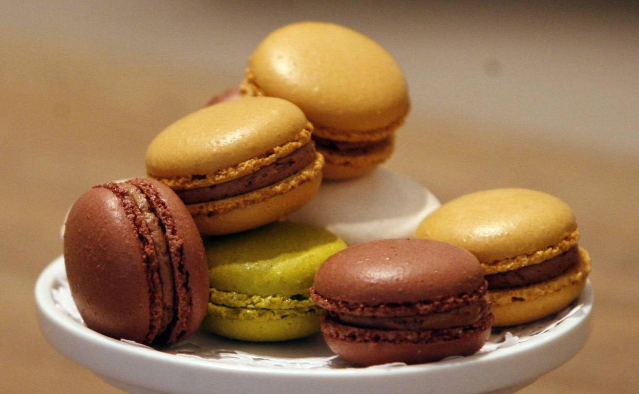 Se trata de unos macarons cuyo etiquetado no estaba completo. 