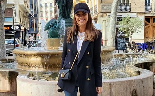 Paula Echevarría tiene las 5 prendas que serán esenciales en tu armario de cara a la primavera 