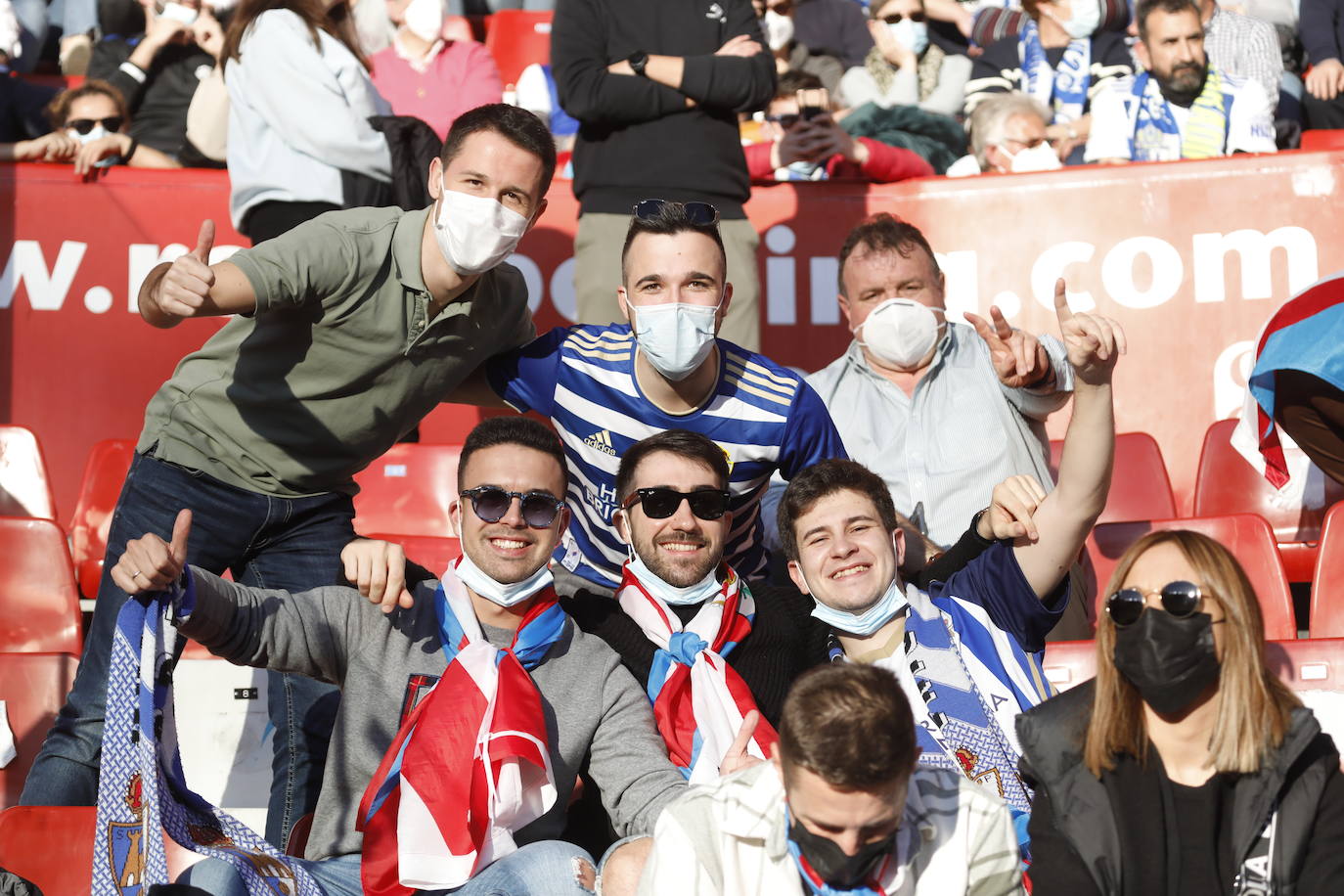 Fotos: ¿Estuviste en el Sporting-Ponferradina? ¡Búscate!