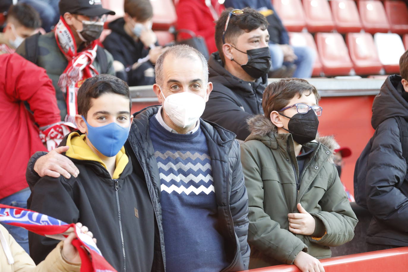 Fotos: ¿Estuviste en el Sporting-Ponferradina? ¡Búscate!