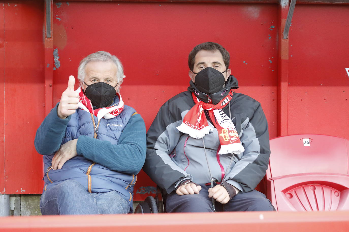 Fotos: ¿Estuviste en el Sporting-Ponferradina? ¡Búscate!