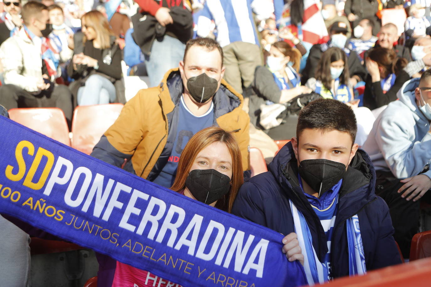 Fotos: ¿Estuviste en el Sporting-Ponferradina? ¡Búscate!