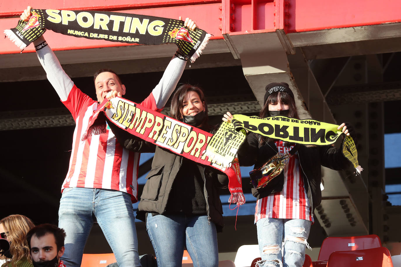 Fotos: ¿Estuviste en el Sporting-Ponferradina? ¡Búscate!