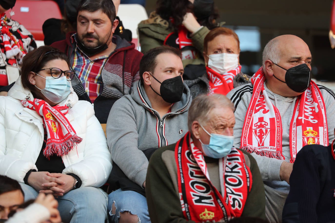 Fotos: ¿Estuviste en el Sporting-Ponferradina? ¡Búscate!