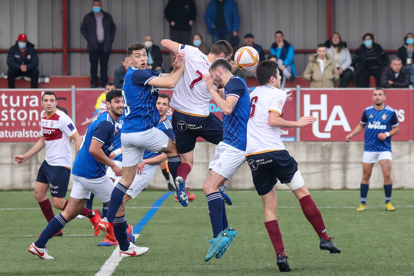 Fotos: Las mejores jugadas del Mosconia-Gijón Industrial