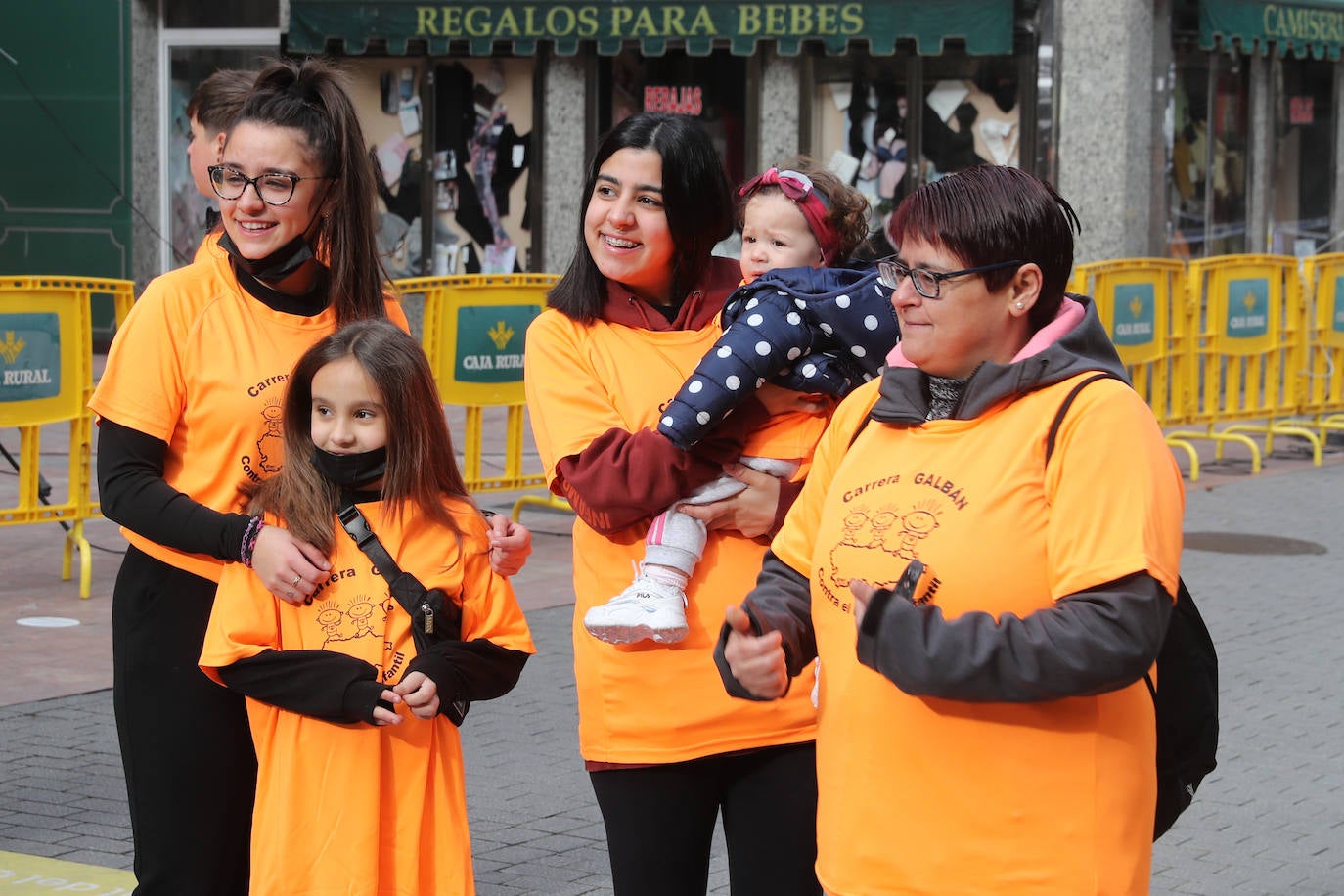 52 concejos de la región se visten de naranja en una carrera colectiva contra el cáncer infantil, organizada por la Asociación Galbán. El objetivo, recaudar fondos para promover la investigación bajo el lema «Una mejor supervivencia es posible». 