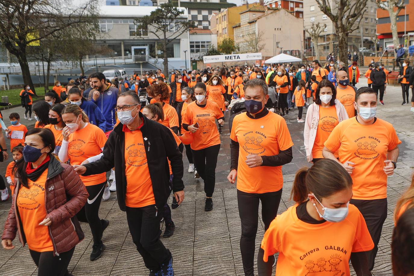 52 concejos de la región se visten de naranja en una carrera colectiva contra el cáncer infantil, organizada por la Asociación Galbán. El objetivo, recaudar fondos para promover la investigación bajo el lema «Una mejor supervivencia es posible». 