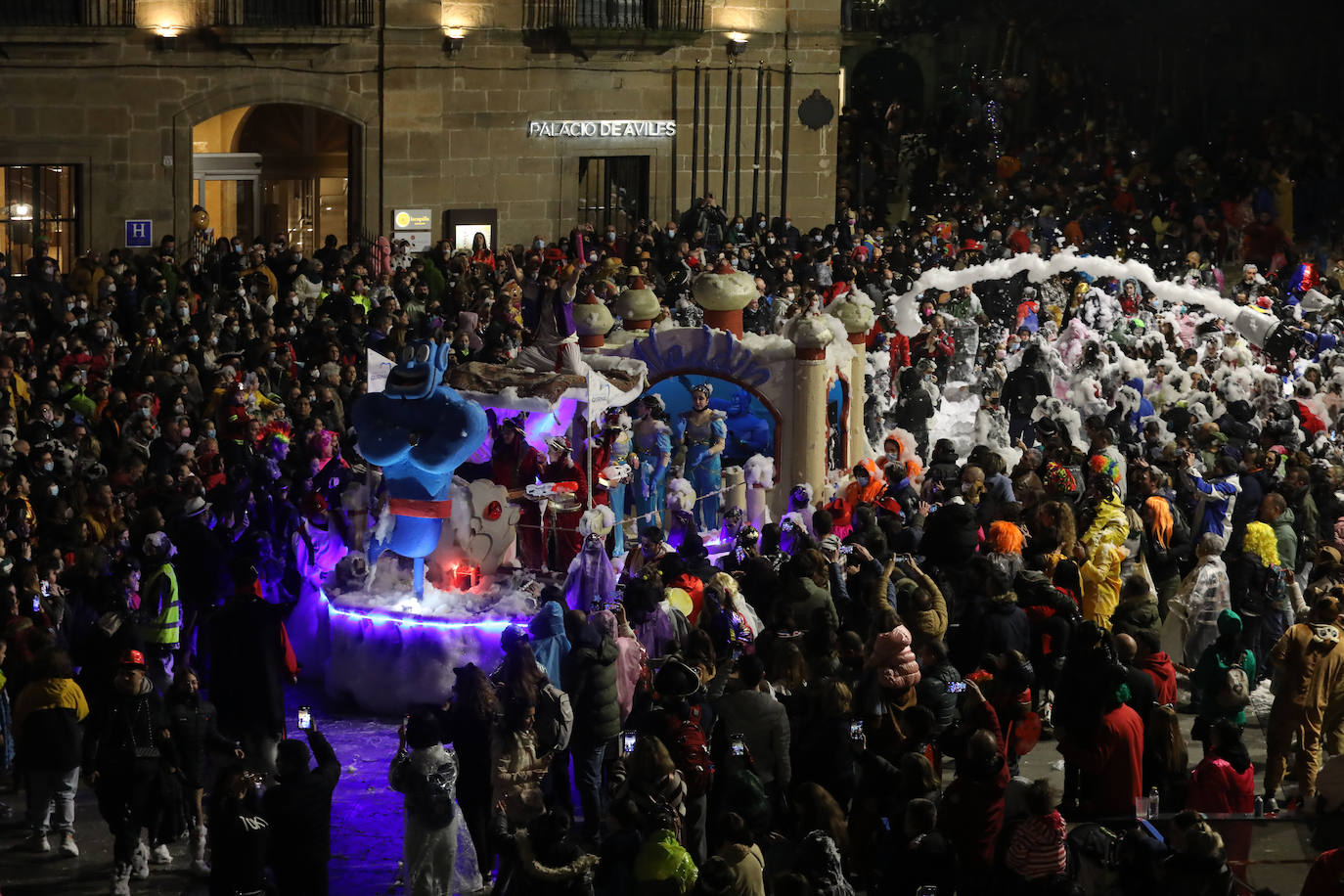 Avilés se vuelca con el descenso de Galiana