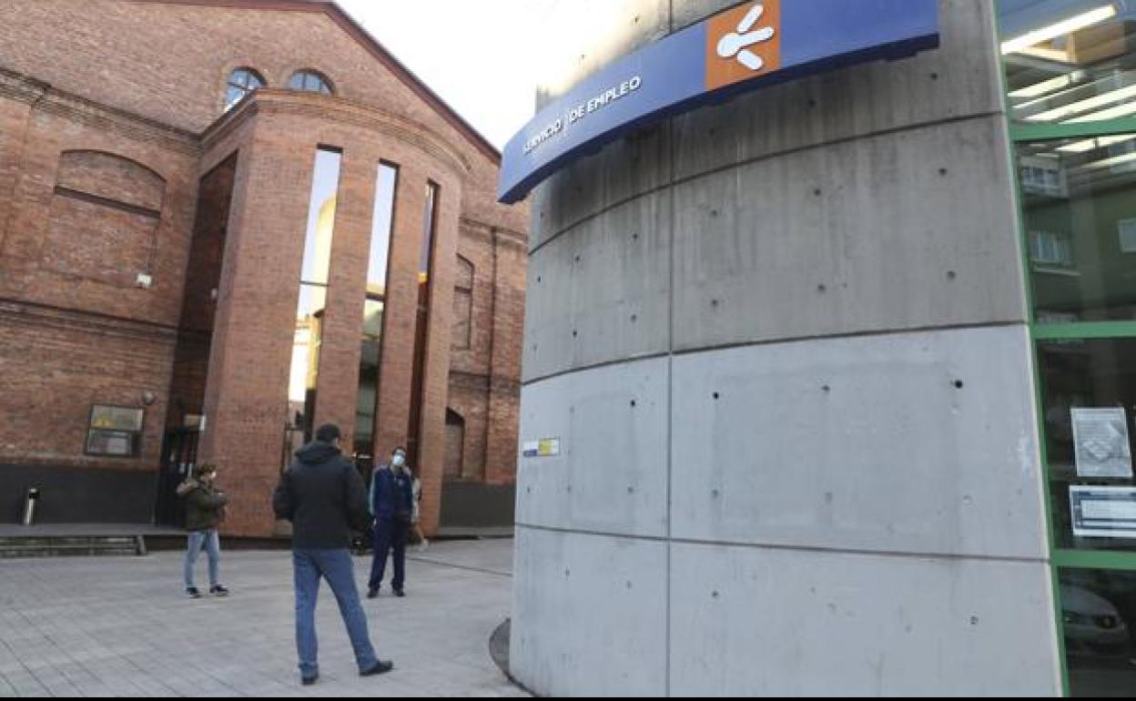 Asturias cierra febrero con 100 parados menos