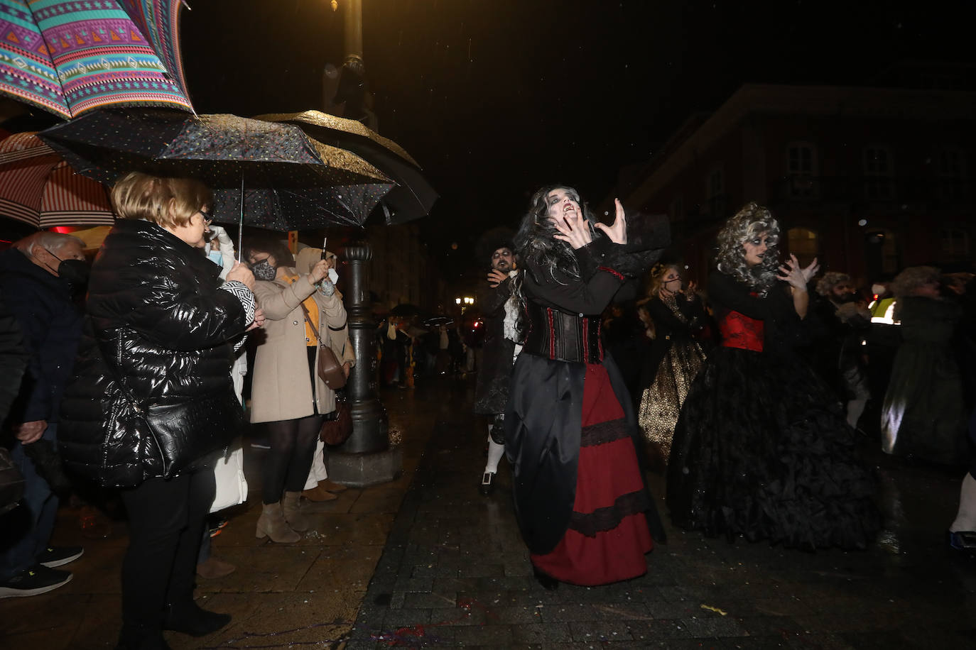 Fotos: Las calles se llenan de fantasía