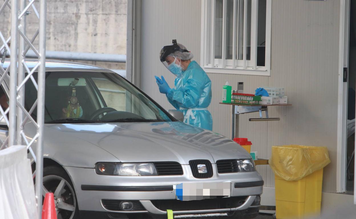 Autocovid del Hospital Valle del Nalón.