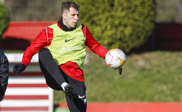 Christian Rivera, durante un entrenamiento en Mareo