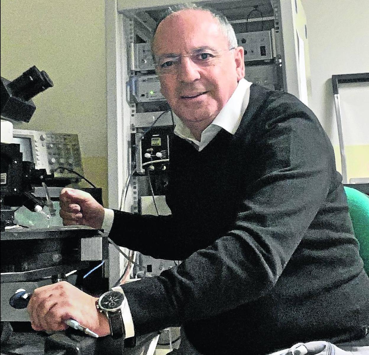 Juan Lerma, en un laboratorio del Centro Internacional de Neurociencia Cajal.