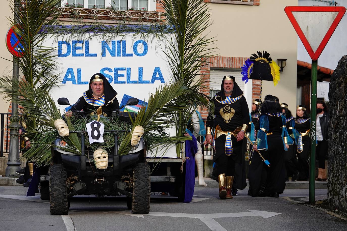 Fotos: Cangas de Onís, a tope con el Carnaval