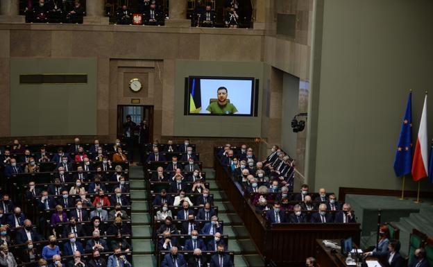 Zelenski apela al espíritu del 11-S ante el Congreso de EE UU