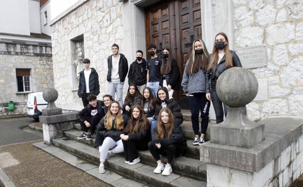 Los participantes del colegio Santa María del Naranco Alter Vía 