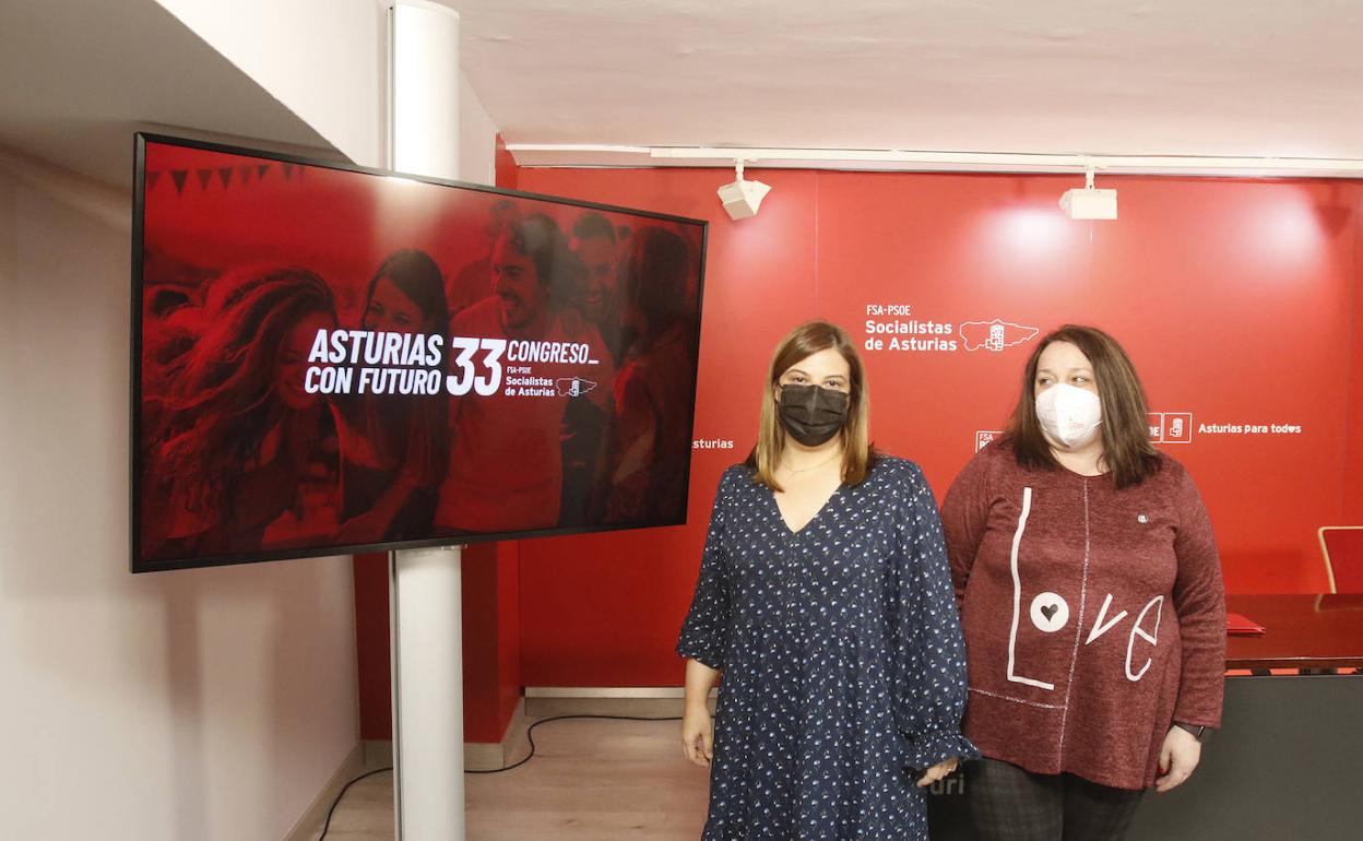 Gimena Llamedo y la gerente de la FSA,Nekane Iraizoz, tras presentar el XXXIIICongreso de la FSA. j