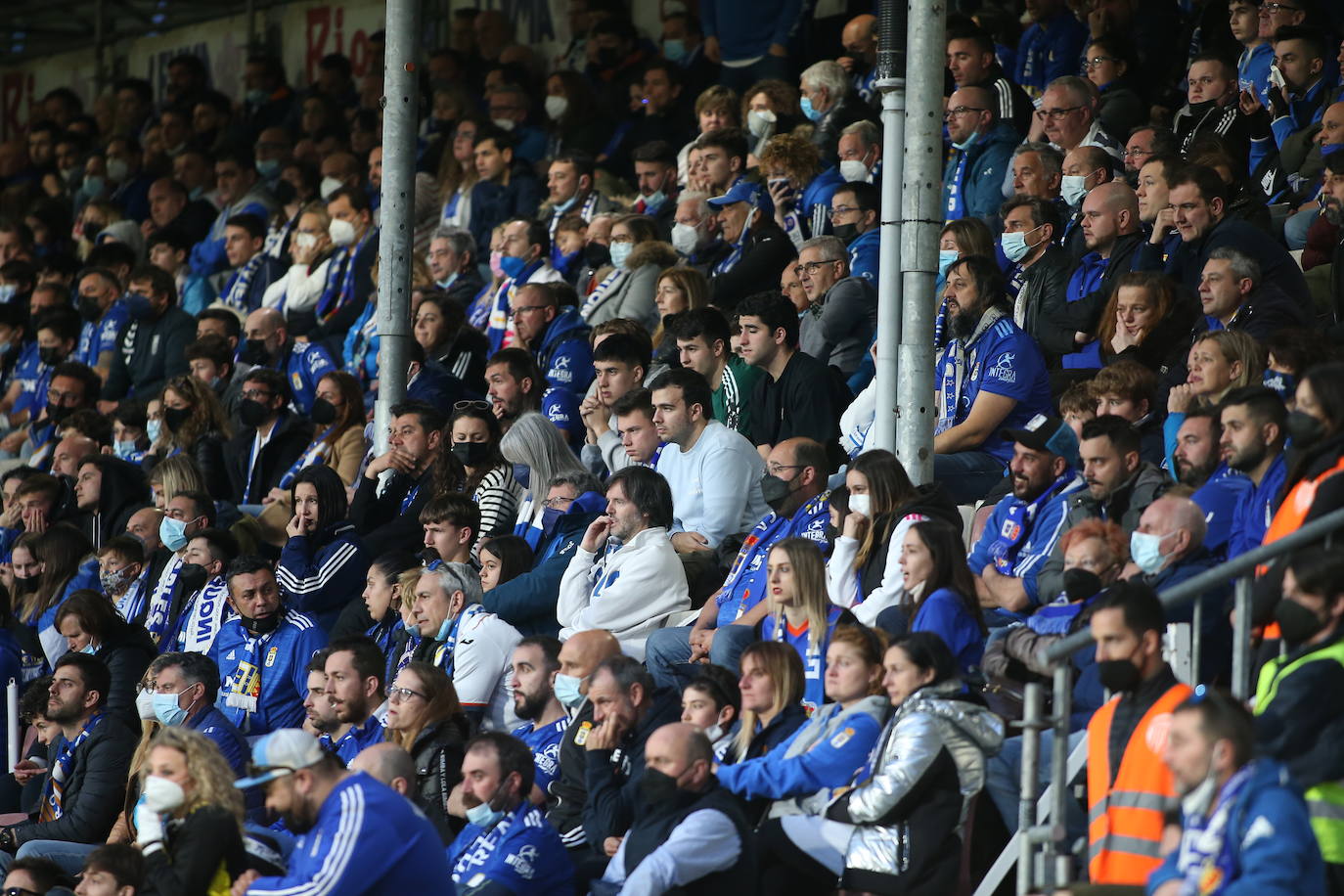 Fotos: ¿Estuviste en el Lugo - Real Oviedo? ¡Búscate!