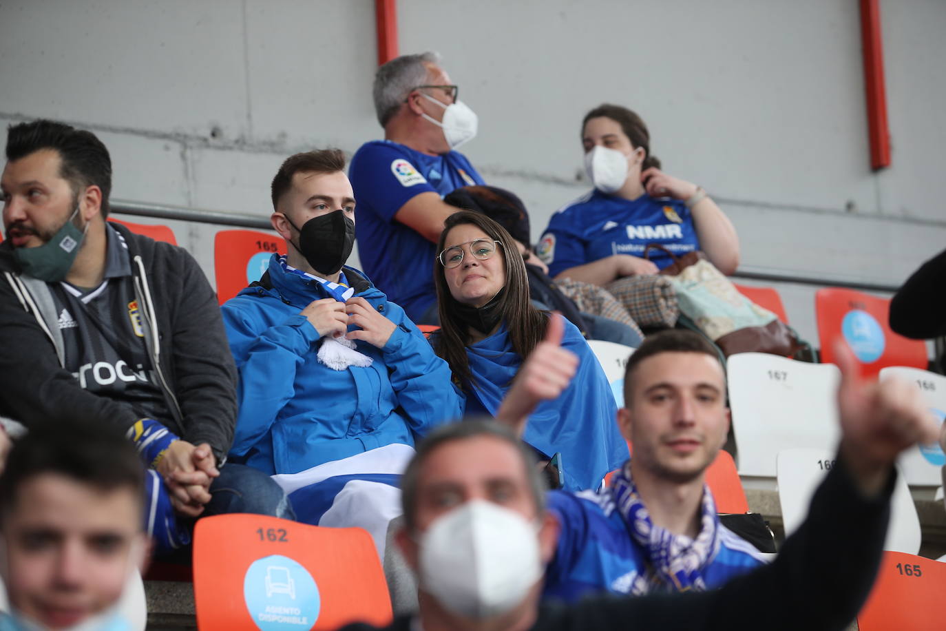 Fotos: ¿Estuviste en el Lugo - Real Oviedo? ¡Búscate!