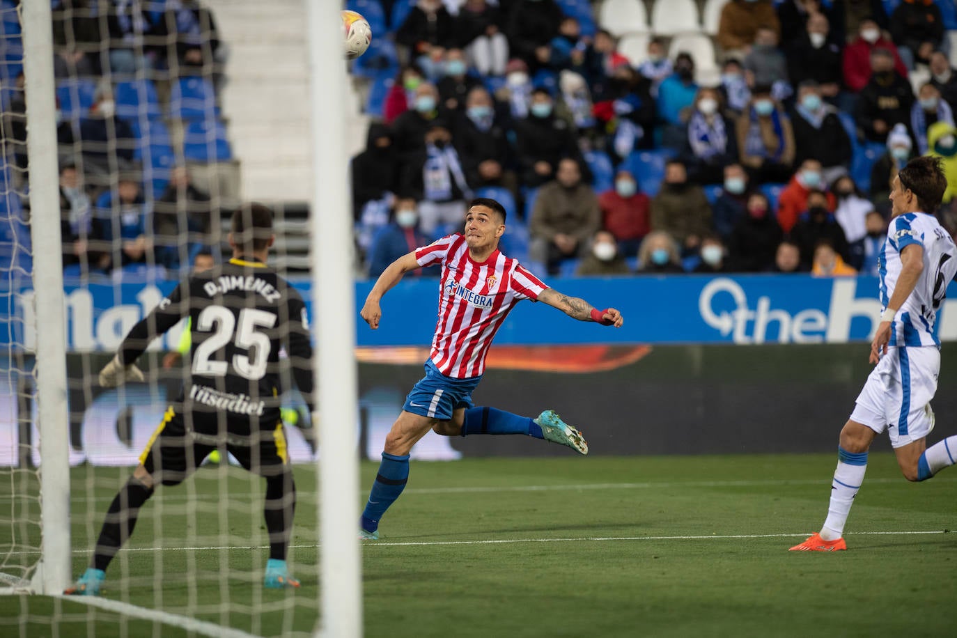 Fotos: Las mejores imágenes del Leganés - Sporting