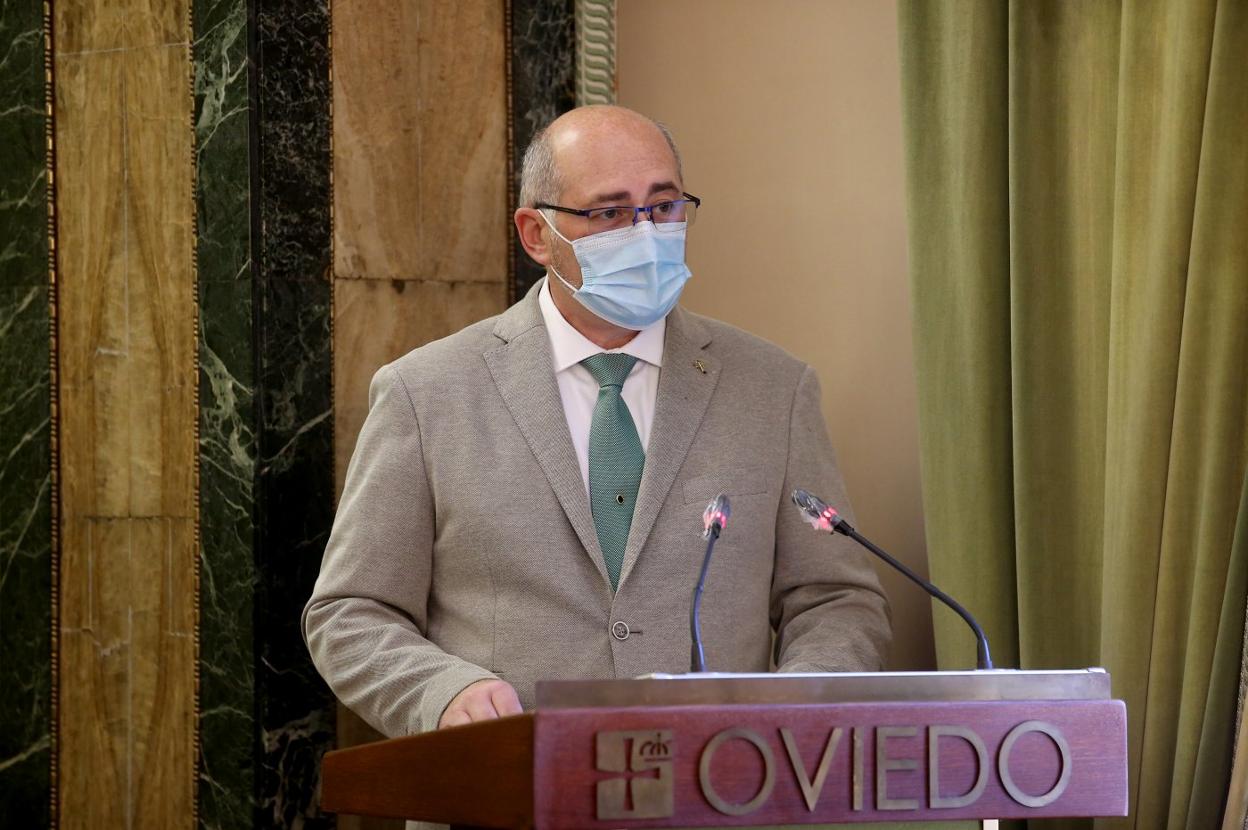 El director de la Escuela, Francisco Javier Iglesias. 