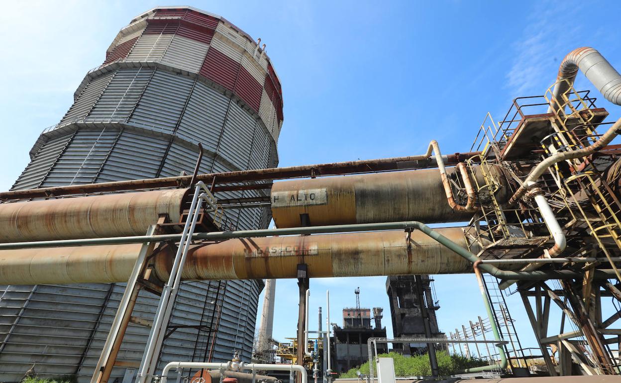 Uno de los gasómetros de baterías. 