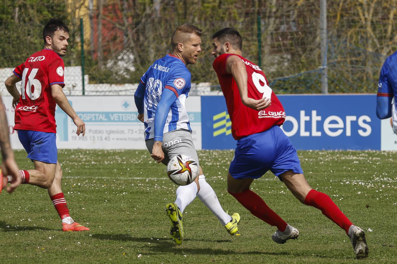 Fotos: Las mejores jugadas del Ceares - Real Avilés