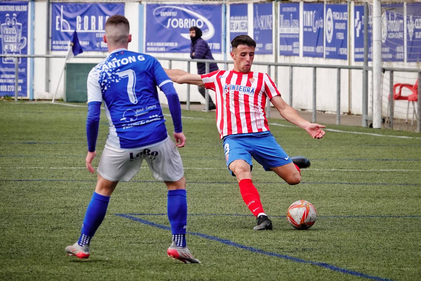 El encuentro entre el Urraca y el Sporting B finalizó sin goles (0 - 0). 
