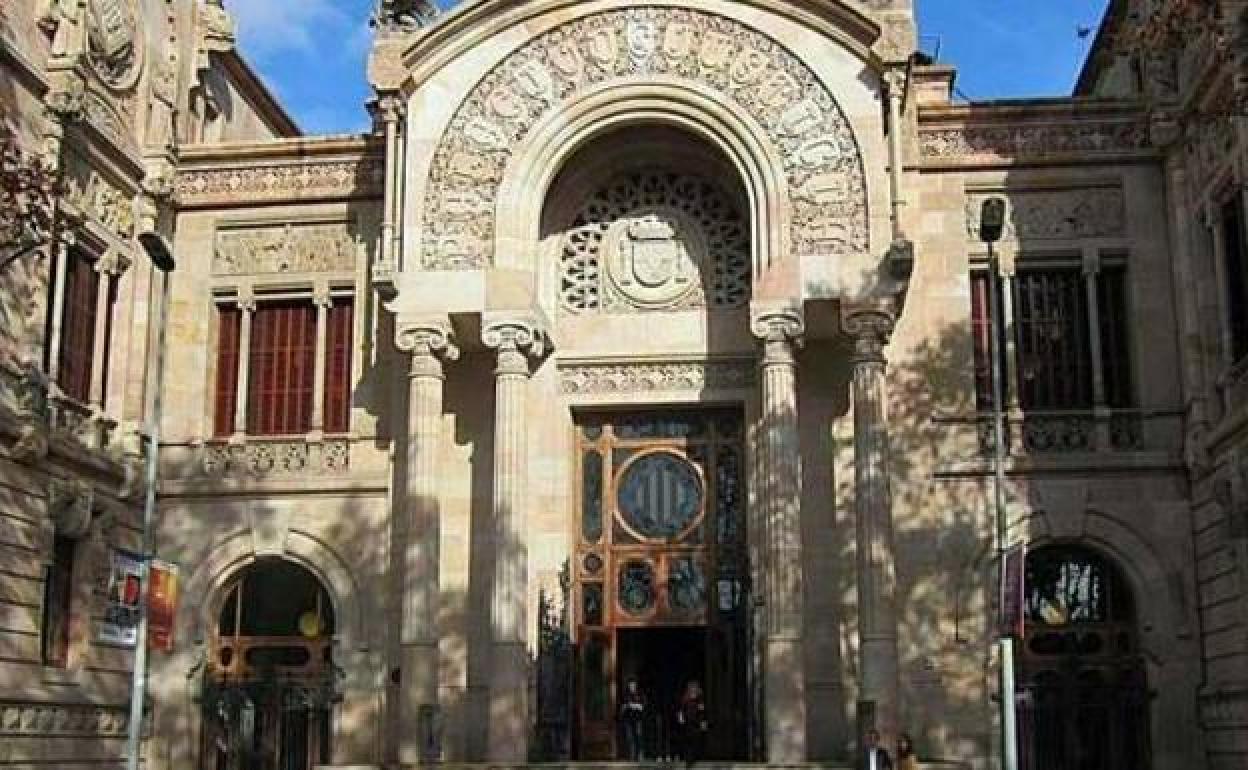 La Audiencia de Barcelona ha condenado a prisión permanente revisable al hombre que dejó morir a su novia y grabó su agonía