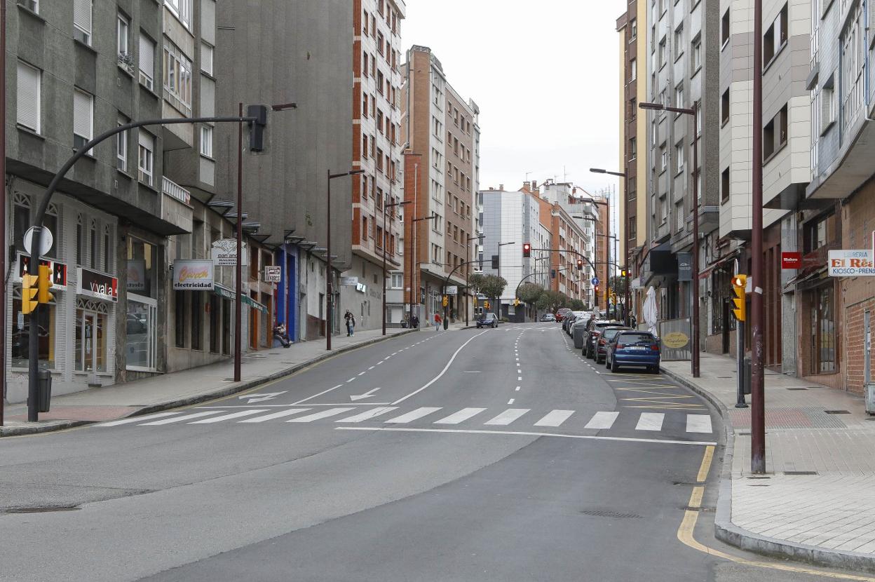 Calle Fuente del Real, donde se produjeron los hechos. 