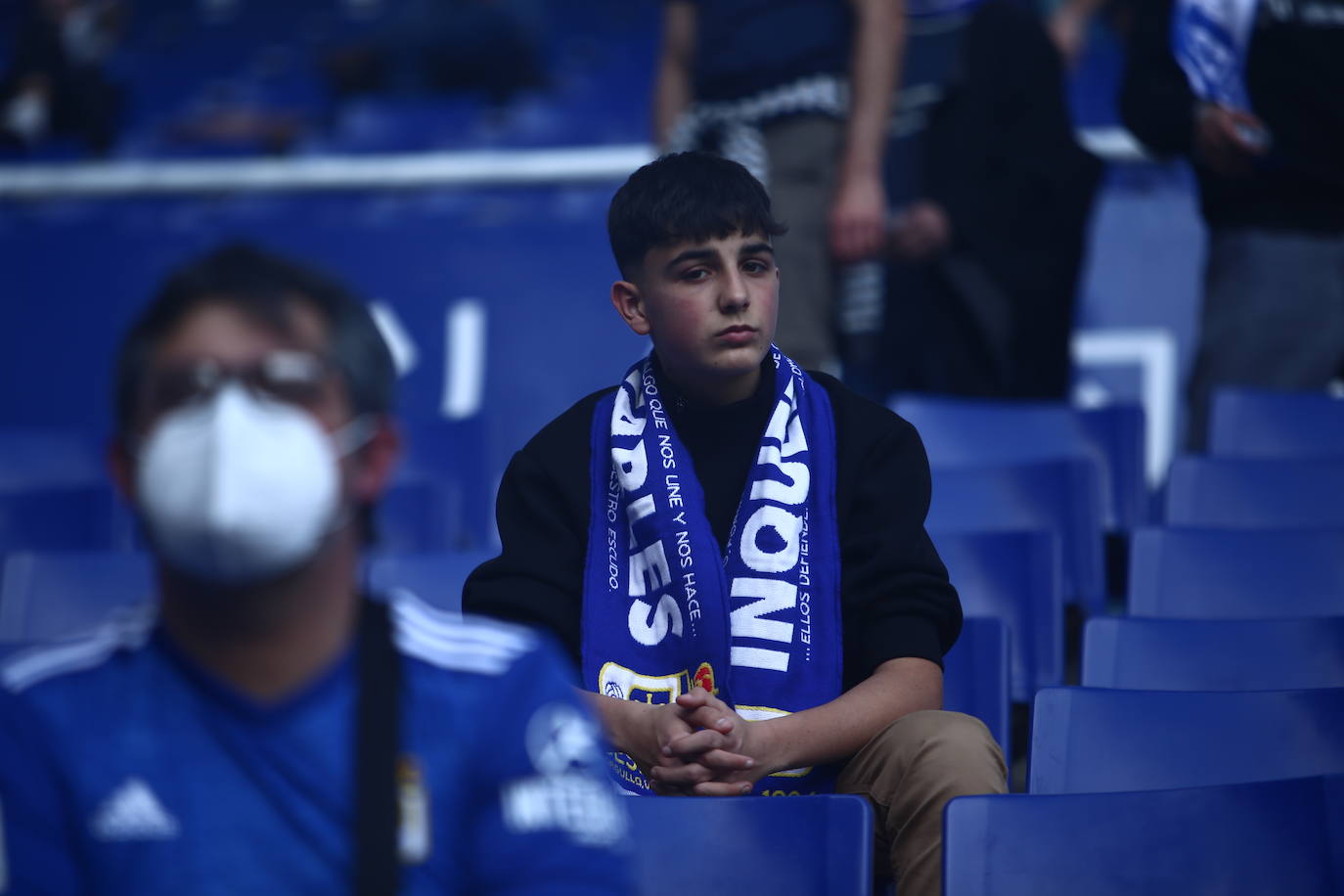 El conjunto azul se llevó la victoria en el Carlos Tartiere gracias a un gol de Bastón.