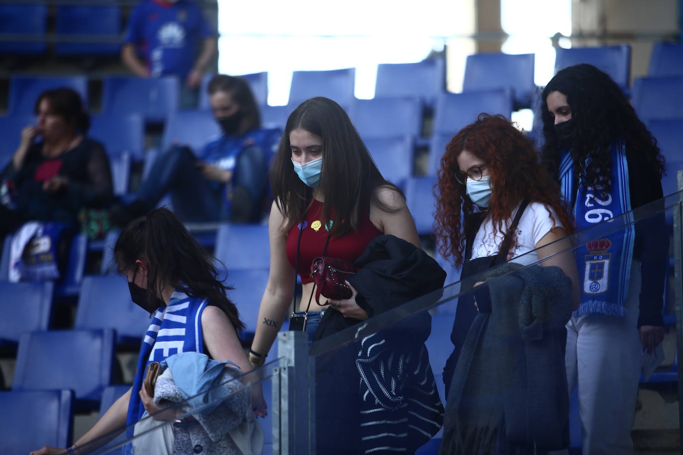 El conjunto azul se llevó la victoria en el Carlos Tartiere gracias a un gol de Bastón.