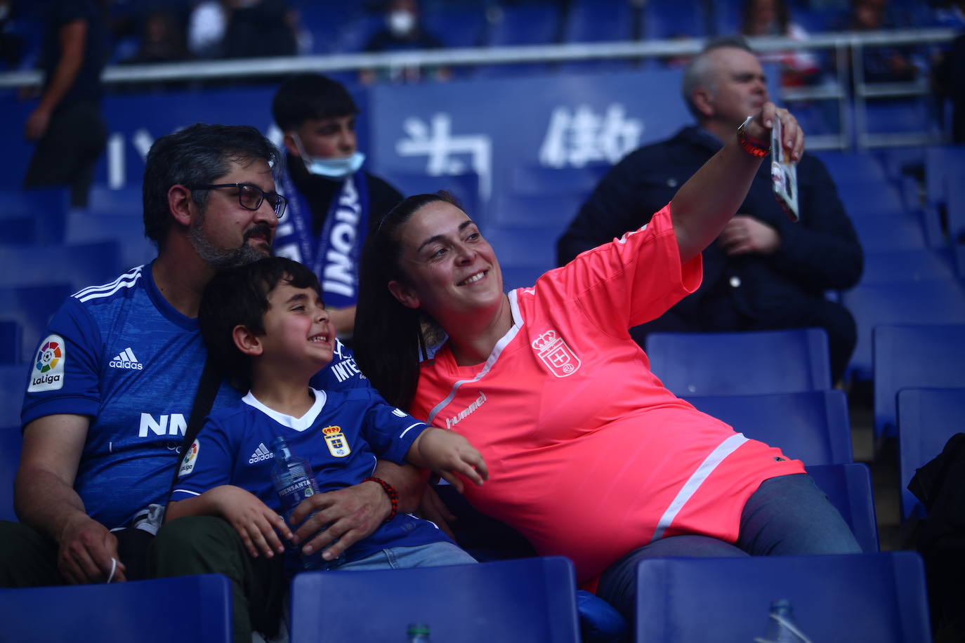 El conjunto azul se llevó la victoria en el Carlos Tartiere gracias a un gol de Bastón.