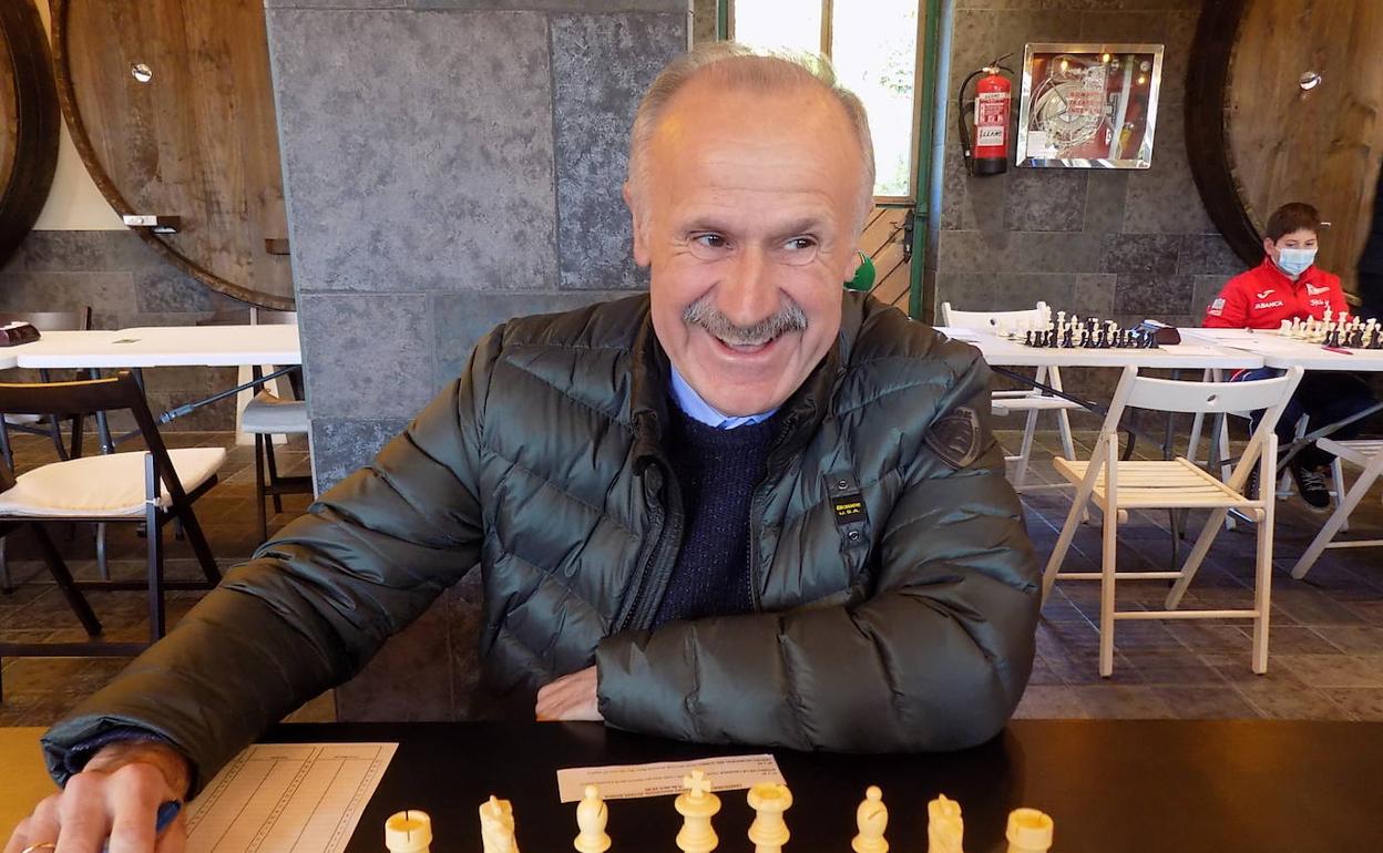 Luis Manuel García, campeón regional de Cuarta División. 