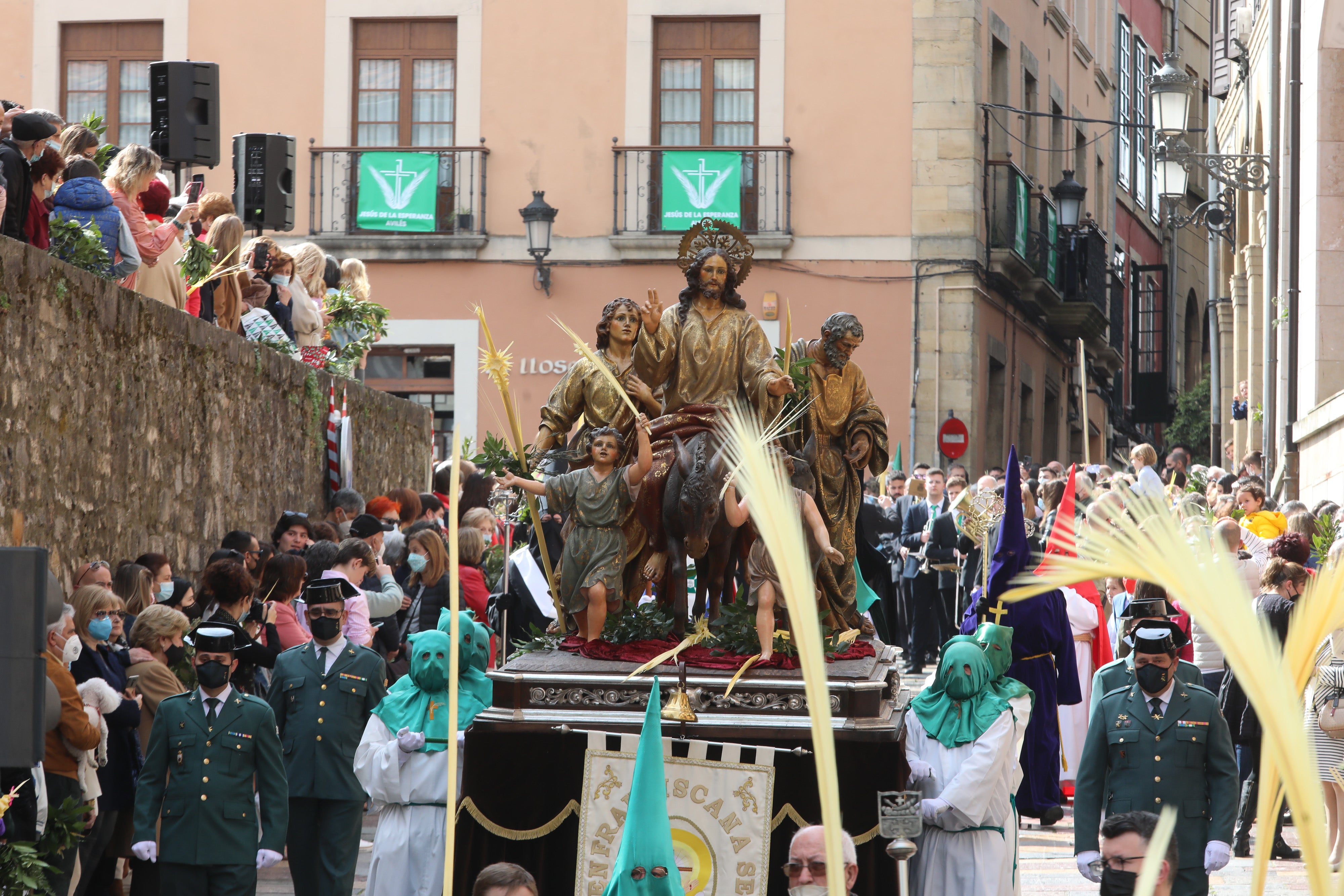 Fotos: Avilés recupera el Domingo de Ramos