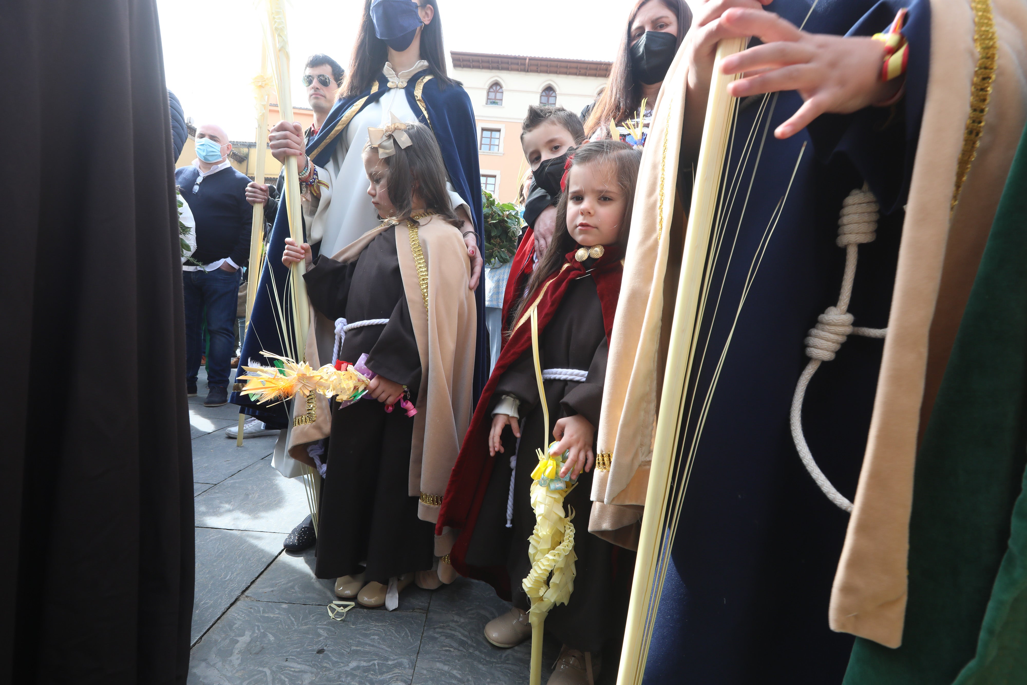 Fotos: Avilés recupera el Domingo de Ramos