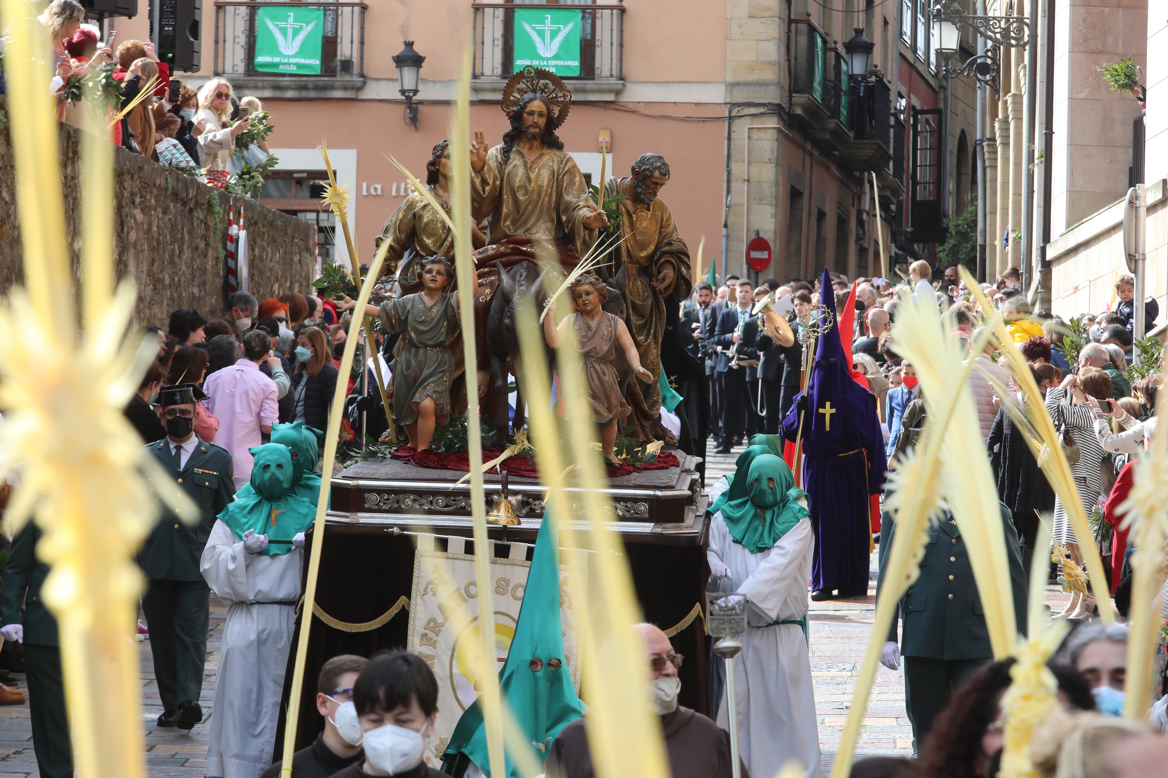 Fotos: Avilés recupera el Domingo de Ramos