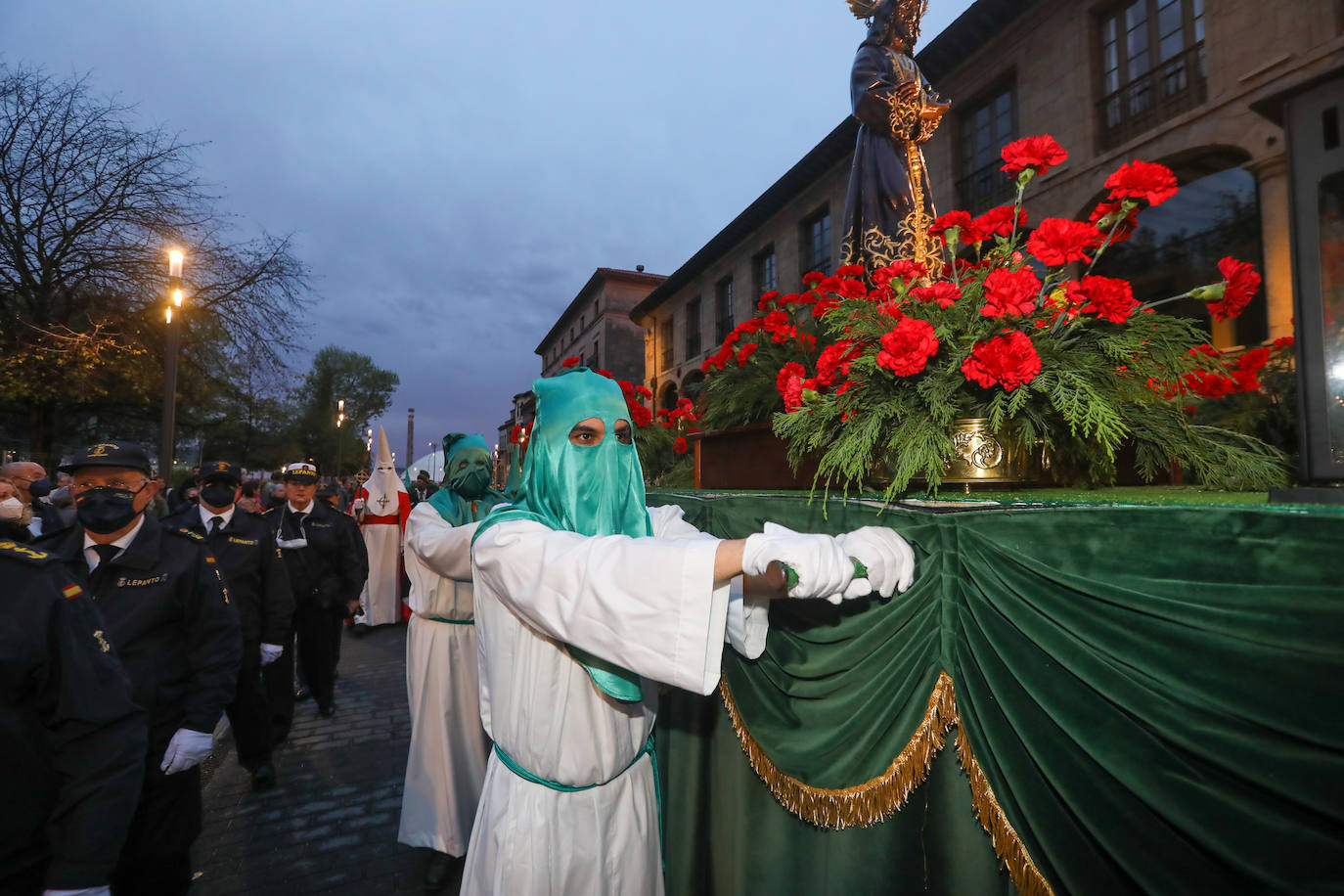 Fotos: Jesús Cautivo sale cuatro años después