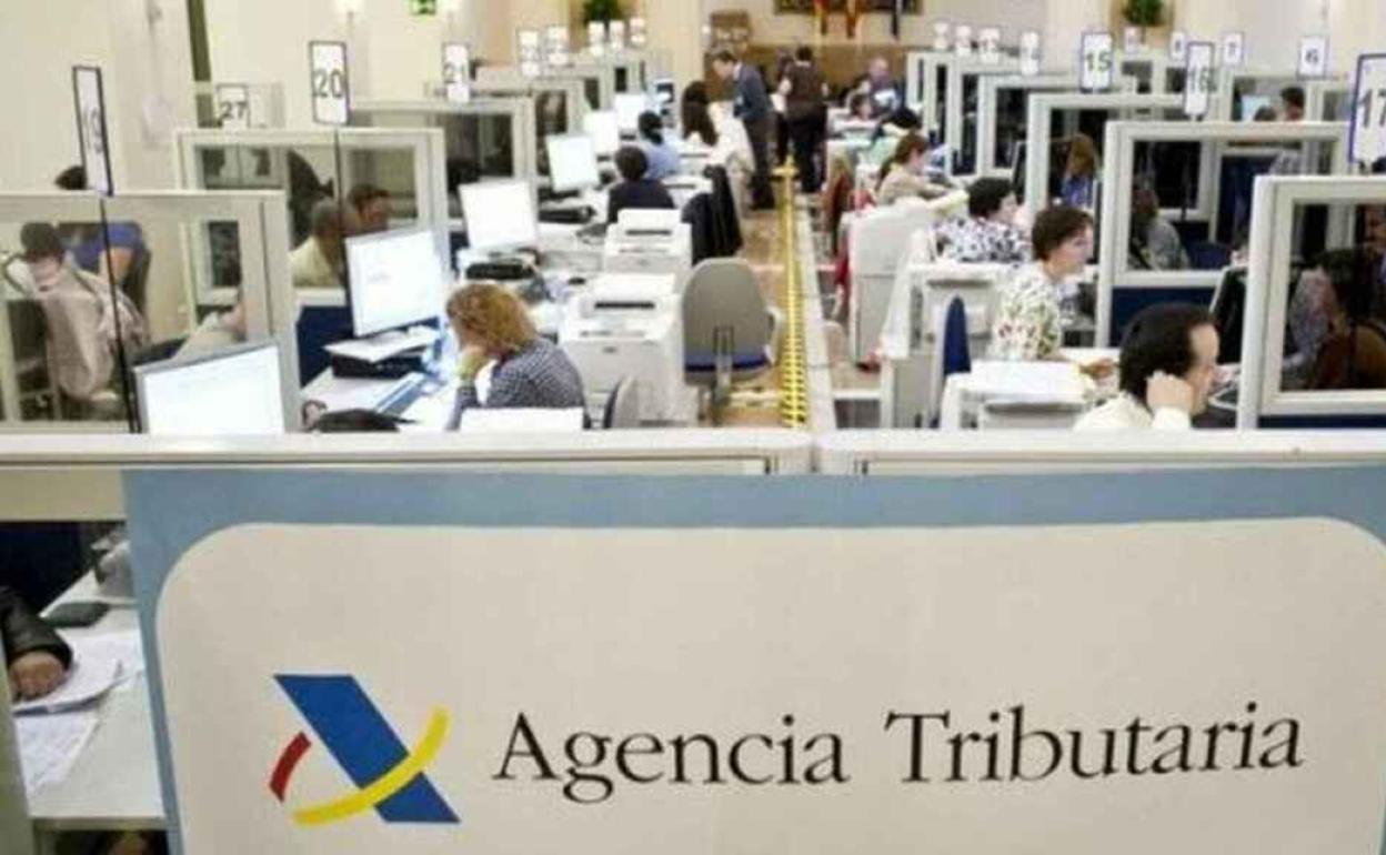 El 'error E00' en la Declaración de la Renta: ¿qué significa y cómo ...