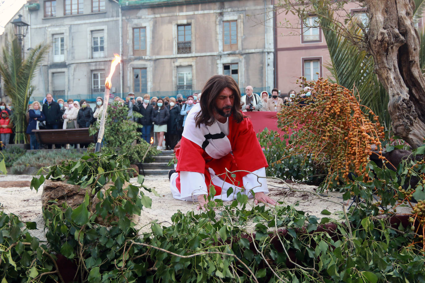 La Última Cena, la oración en el huerto y el Sanedrín abren una recreación con más de doscientos figurantes y actores
