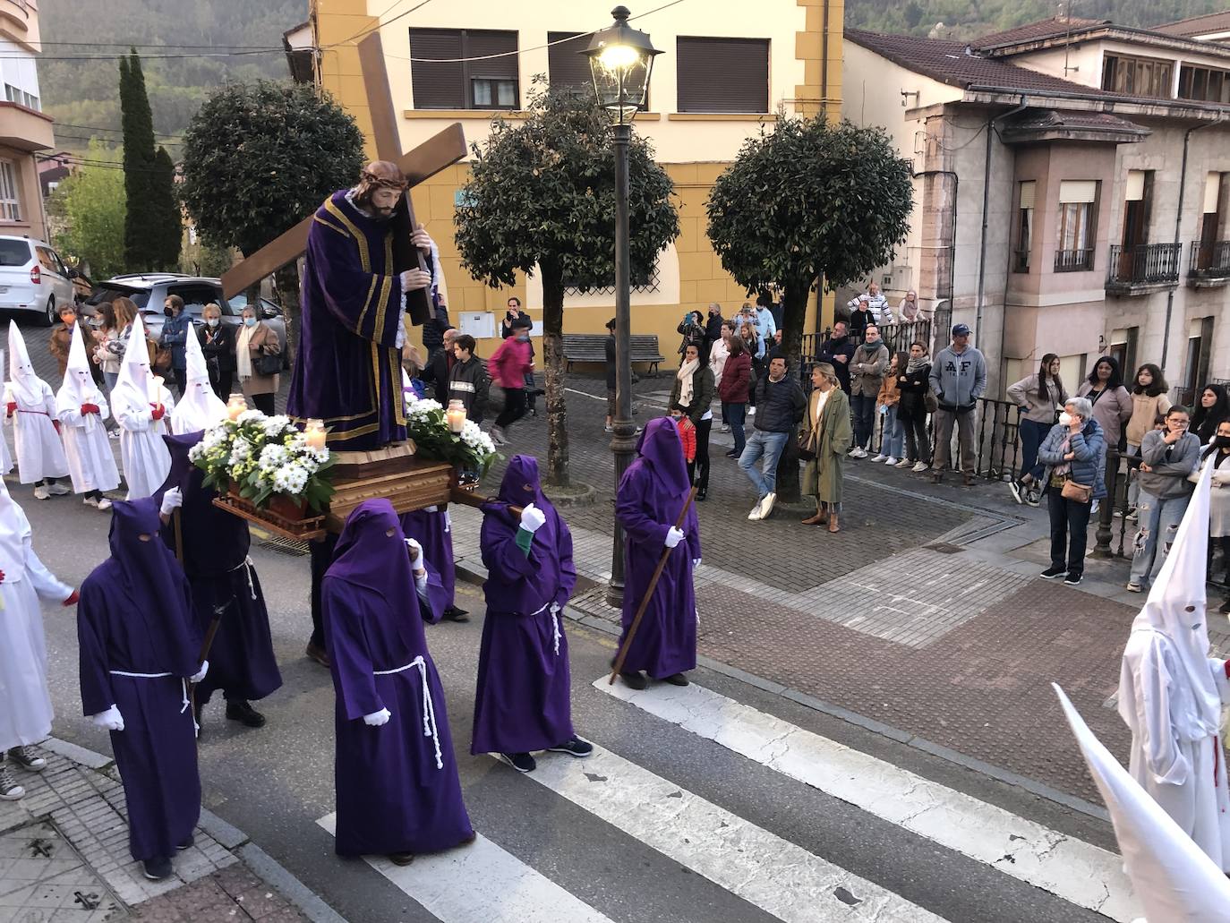La Última Cena, la oración en el huerto y el Sanedrín abren una recreación con más de doscientos figurantes y actores