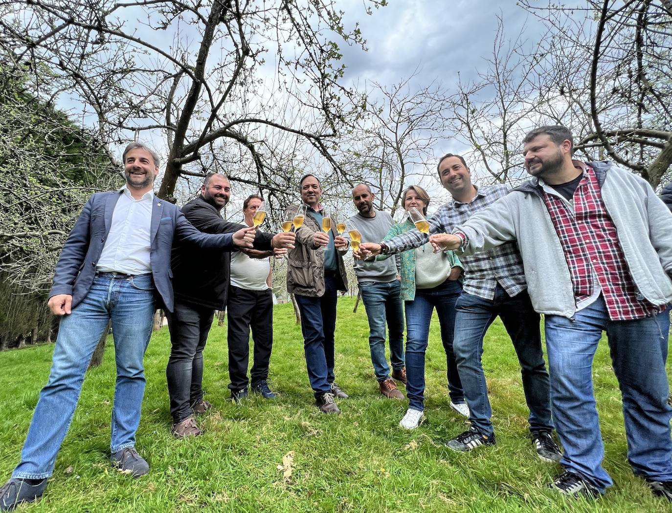 Fotos: El espectáculo de los manzanos en flor