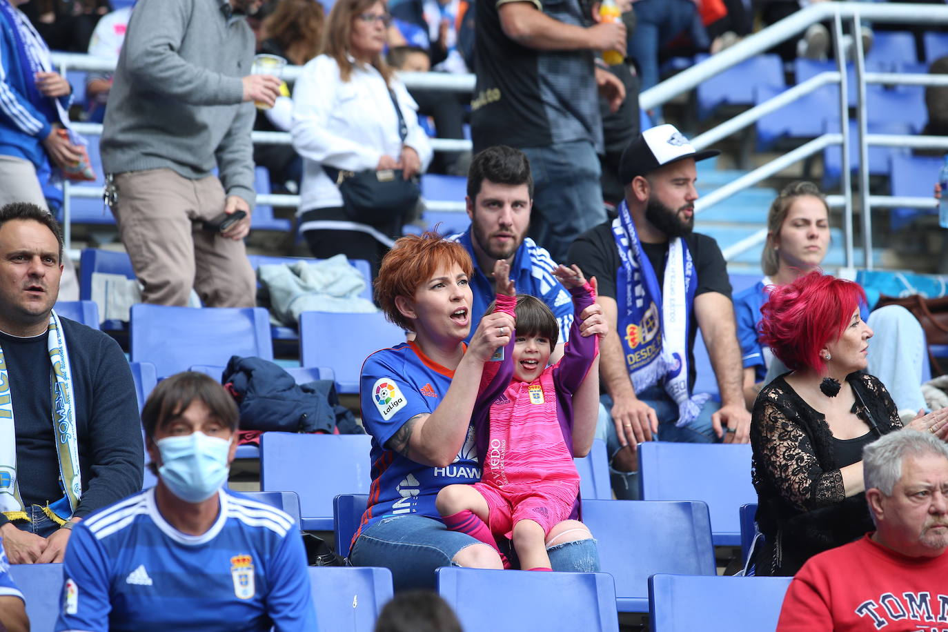 Fotos: ¿Estuviste en el Real Oviedo - Mirandés? ¡Búscate!