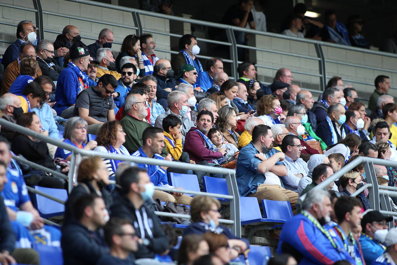Fotos: ¿Estuviste en el Real Oviedo - Mirandés? ¡Búscate!