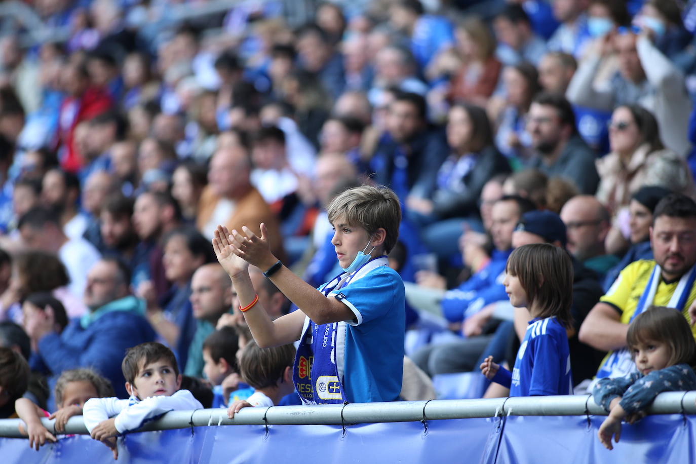 Fotos: ¿Estuviste en el Real Oviedo - Mirandés? ¡Búscate!