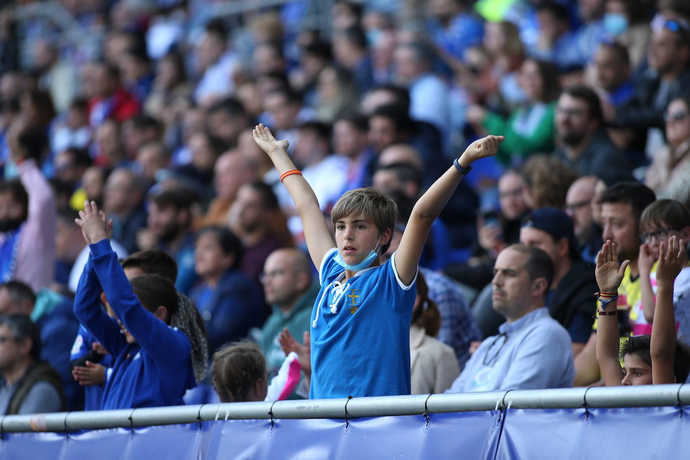 Fotos: ¿Estuviste en el Real Oviedo - Mirandés? ¡Búscate!