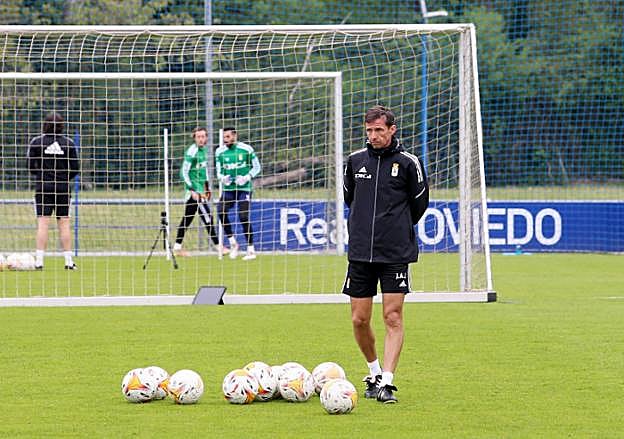 Ziganda cada vez tiene más alternativas para el once